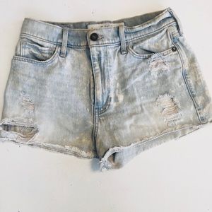 Vintage 90’s Light Wash Jean Shorts